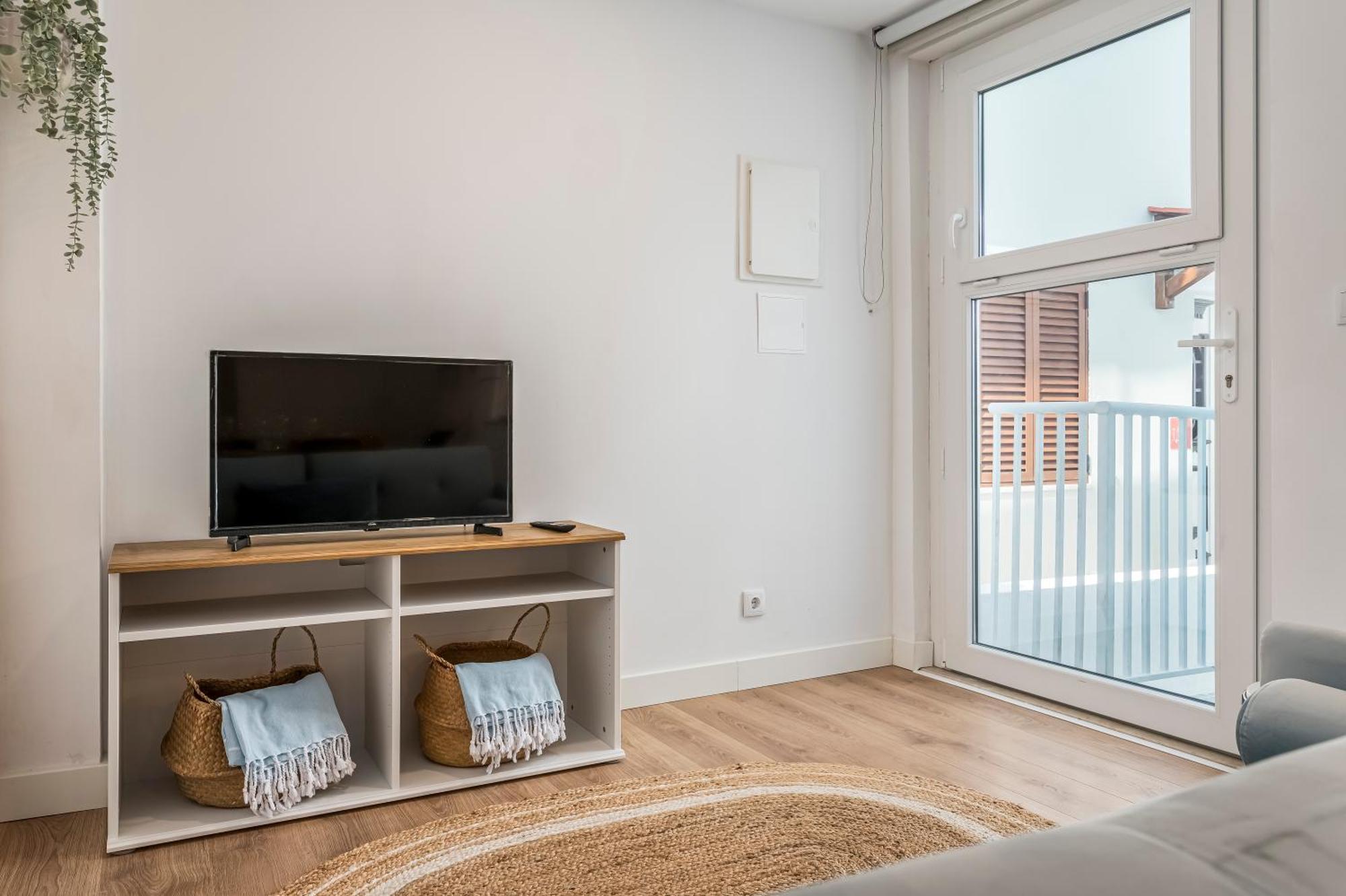 Chalet Marias - Parede Beach Apartments Eksteriør billede