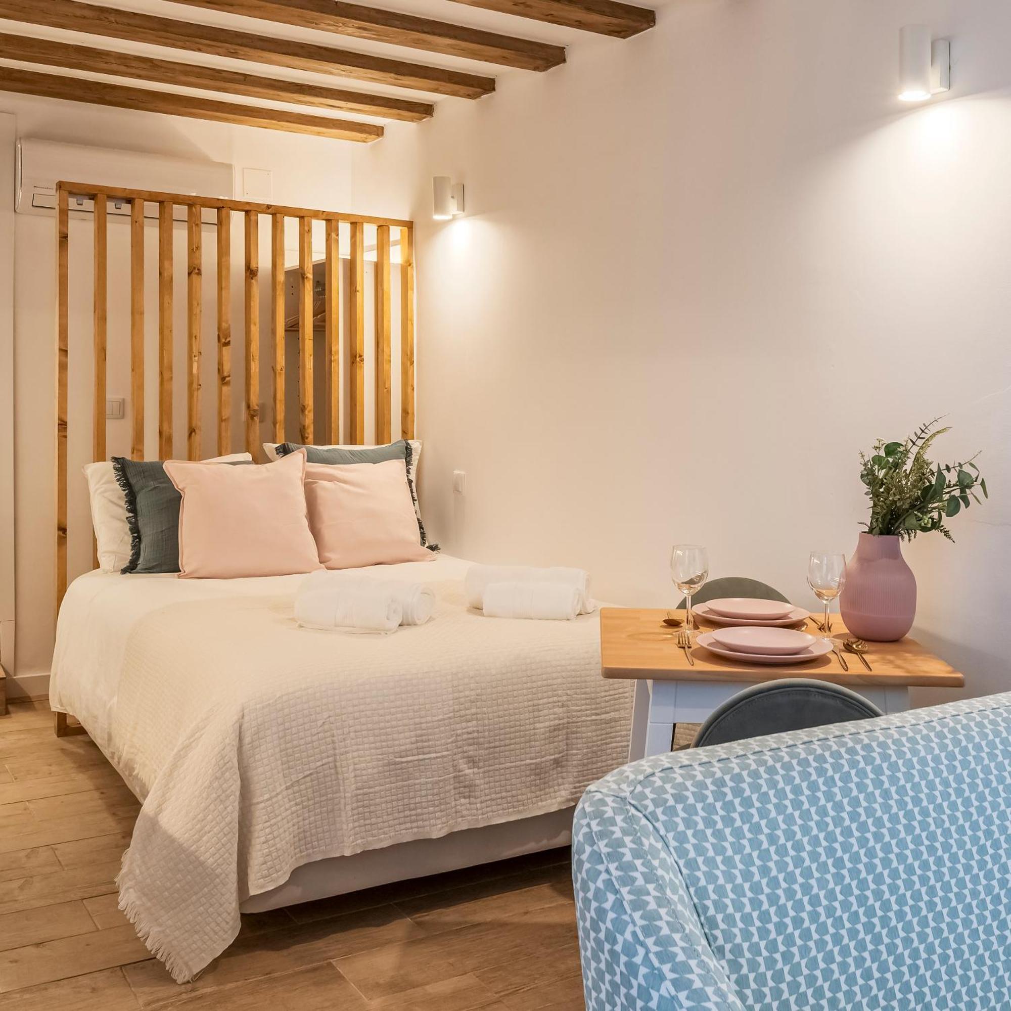 Chalet Marias - Parede Beach Apartments Eksteriør billede
